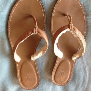 UGG brand flip flops/sandals size 8 women's